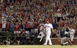 Rangers' Cruz Hits Walk-Off Grand S