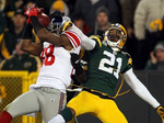 Giants' Nicks Catches Hail Mary at 