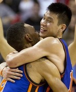 Jeremy Lin Hits Game-Winning 3-Poin