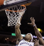 Grizzlies Win on Last-Second Tip-In