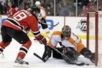Flyers' Bryzgalov Makes Spectacular