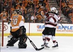 Flyers Goalie Makes Boneheaded Play
