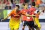 Lionel Messi Scores 2 as Barca Debuts New Kit