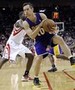 Steve Nash Dishes 10,000th Career Assist
