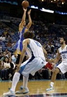 Curry Scores 30 against New Orleans