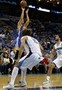 Curry Scores 30 against New Orleans
