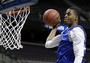 Memphis' Stephens Soars for Alley-Oop