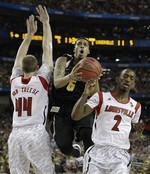 Jump-Ball Call Mars Louisville-Wich