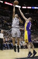 Spurs Win in Commanding Game 1 Perf