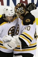 Bruins Crush Penguins in Game 2
