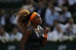 Serena Dominant in French Open Semi