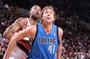 Dirk, Mavs Bounce Blazers
