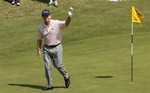 Tom Watson Aces 6th Hole
